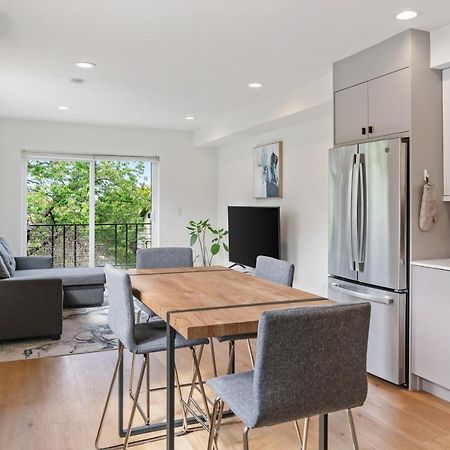 Apartamento Modern Two Story Townhouse Near Light Rail Seattle Exterior foto